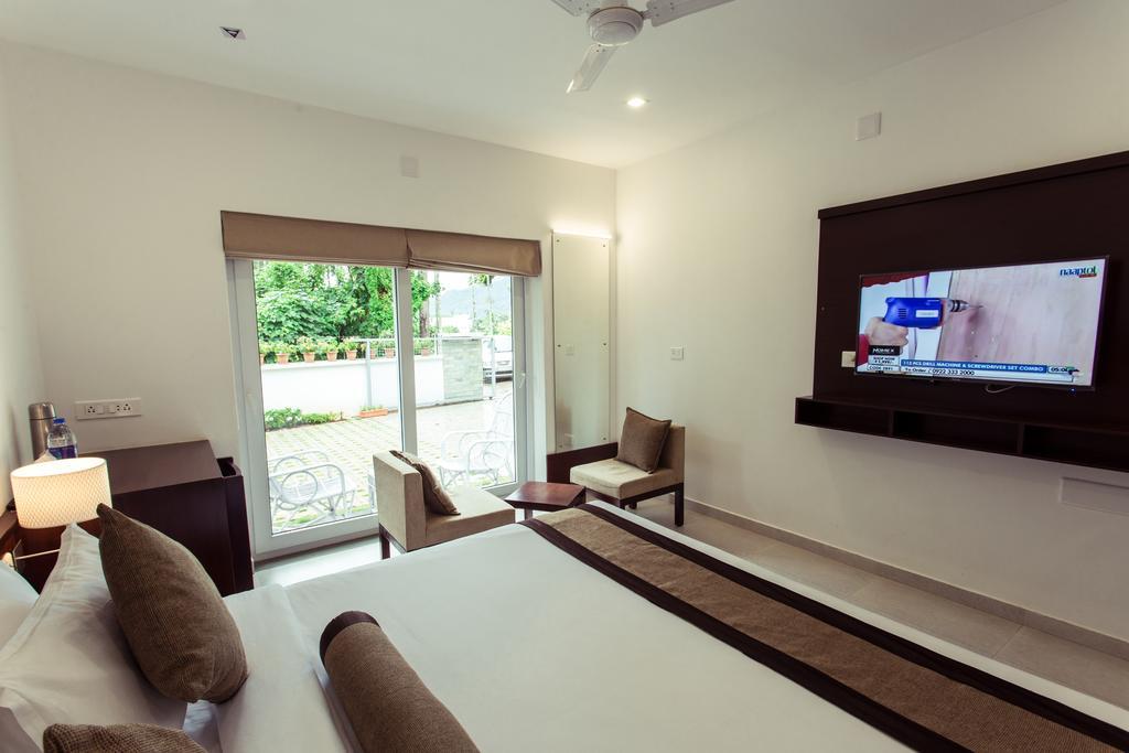 Crayons Guest House Munnar Eksteriør billede