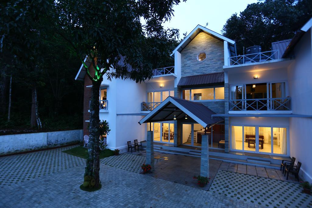 Crayons Guest House Munnar Eksteriør billede