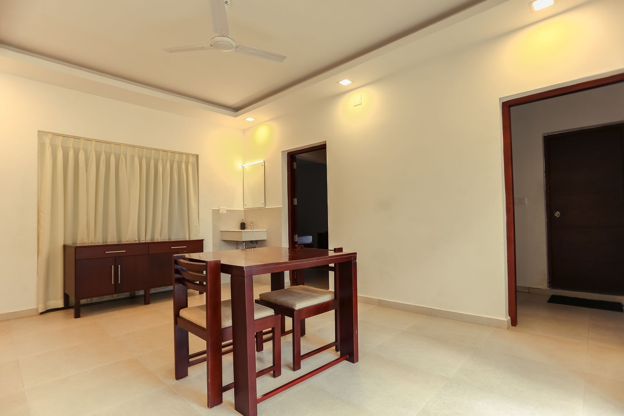 Crayons Guest House Munnar Eksteriør billede